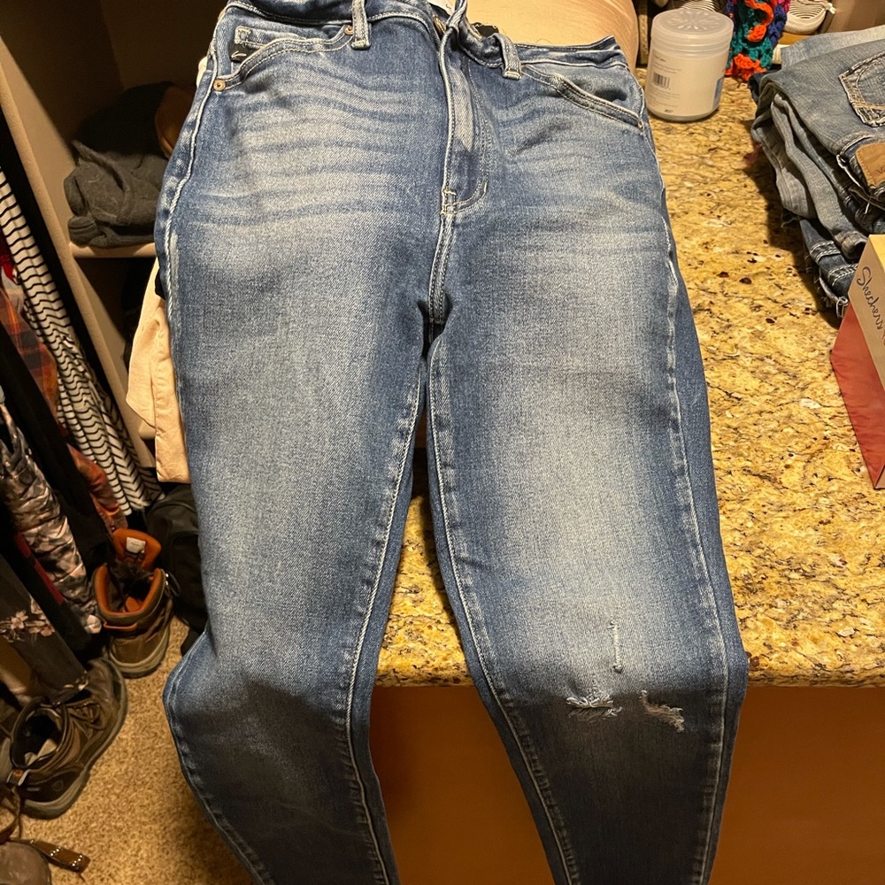 KAN CAN CROP JEANS